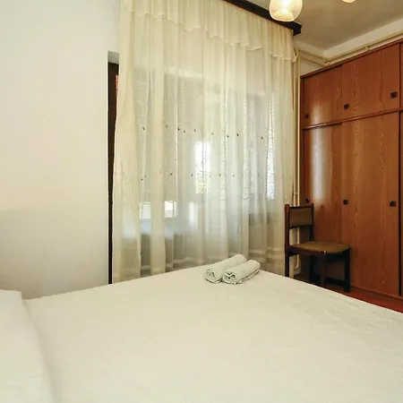 Grabova Iv * 波雷奇